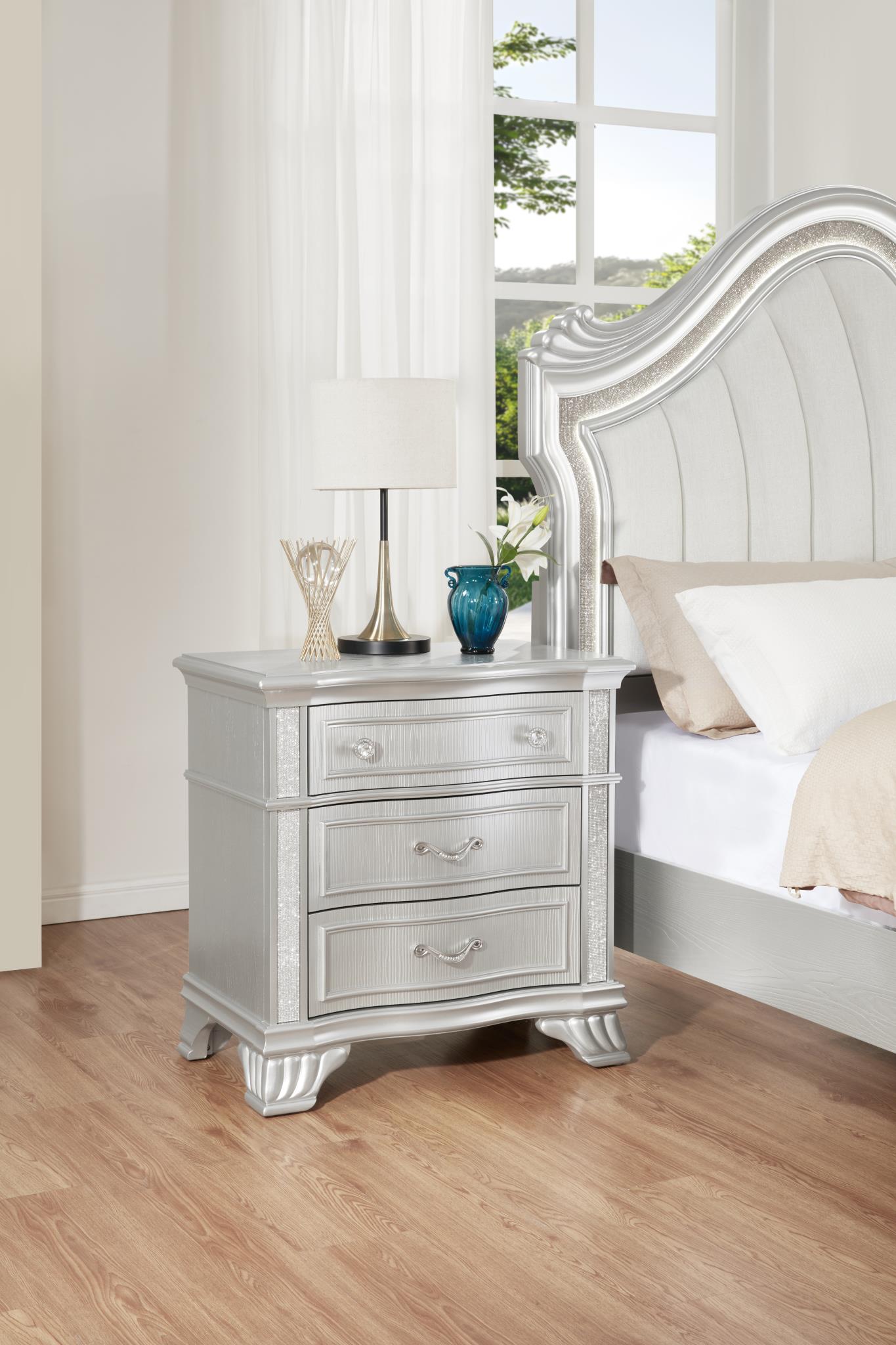 QUEEN/KING BED FRAME - DRESSER - MIRROR - CHEST - NIGHTSTAND
