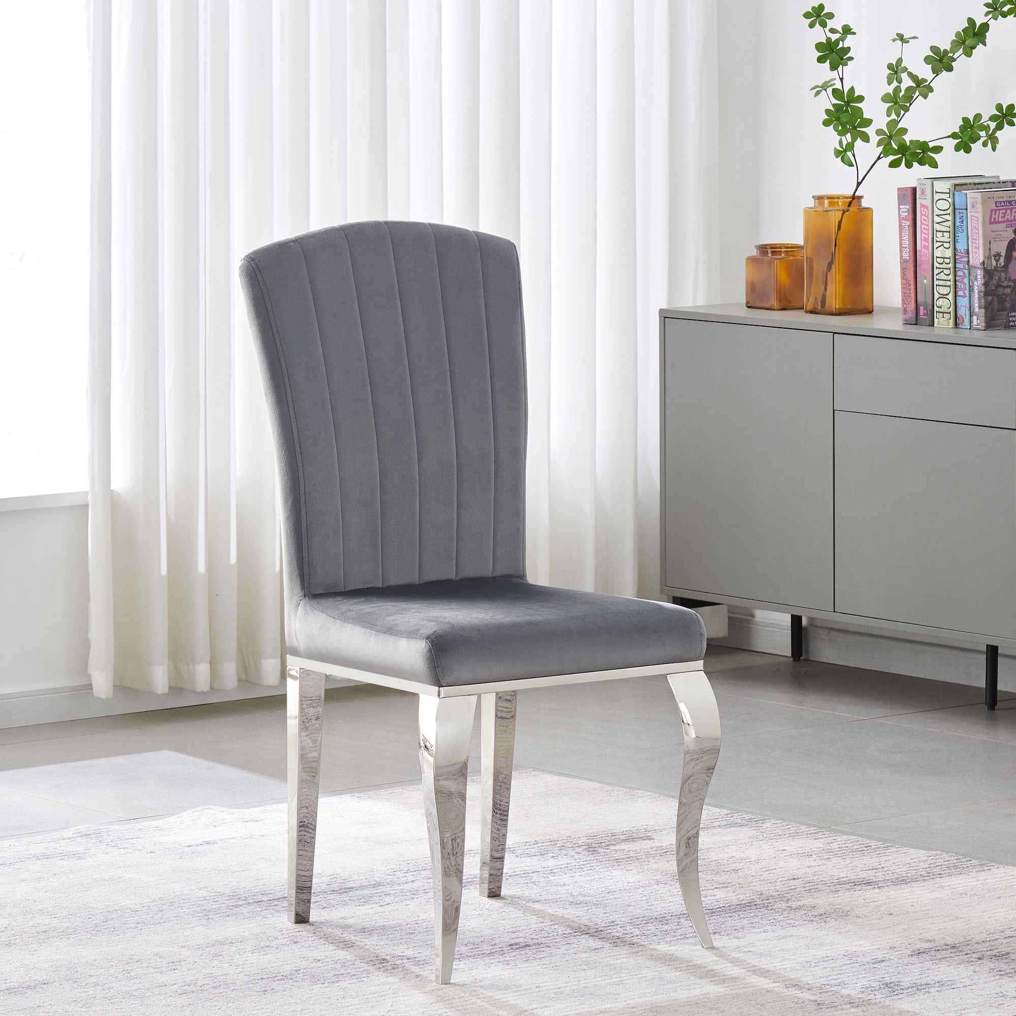 Dining Table and 6 Chairs