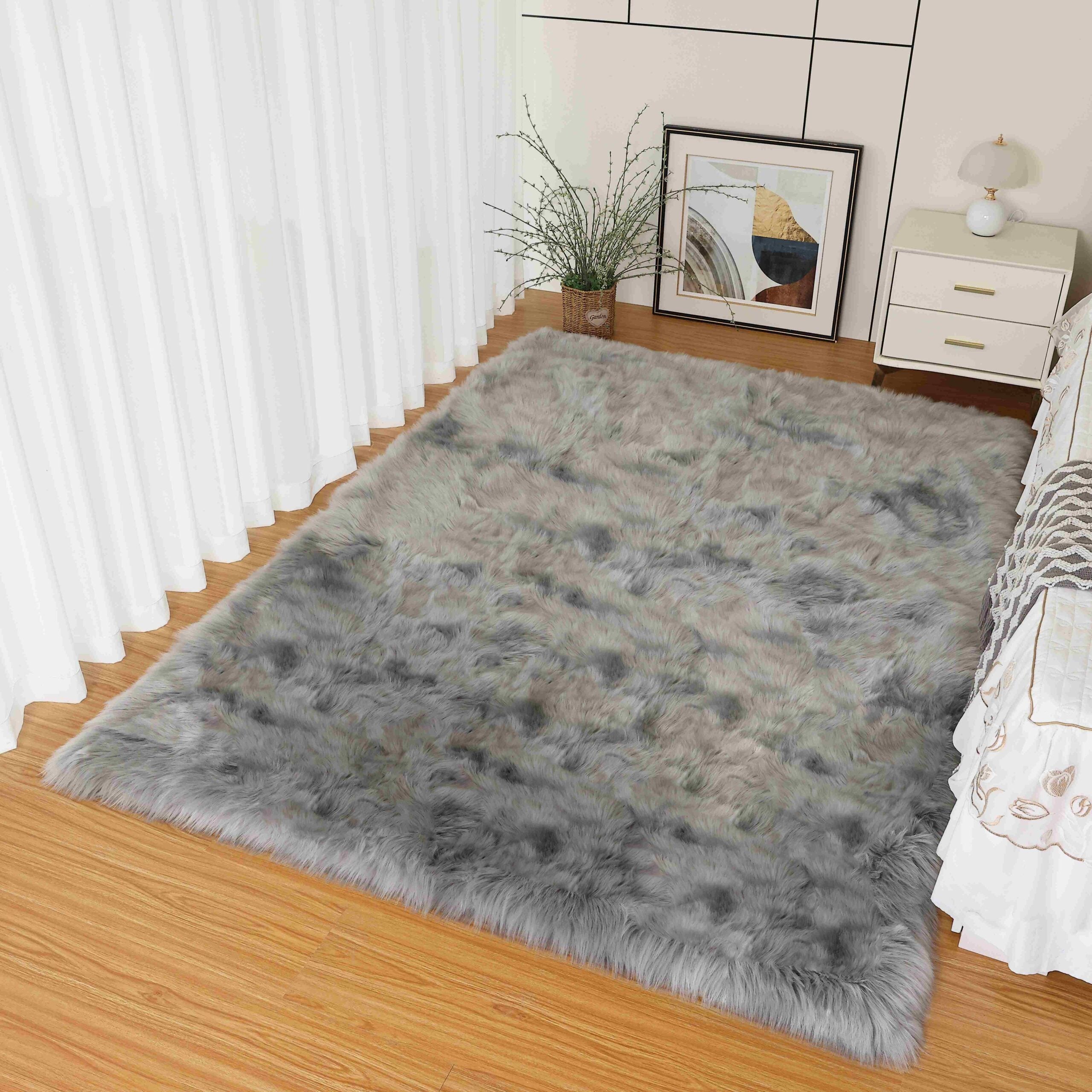 LUSH SHAGGY Rug