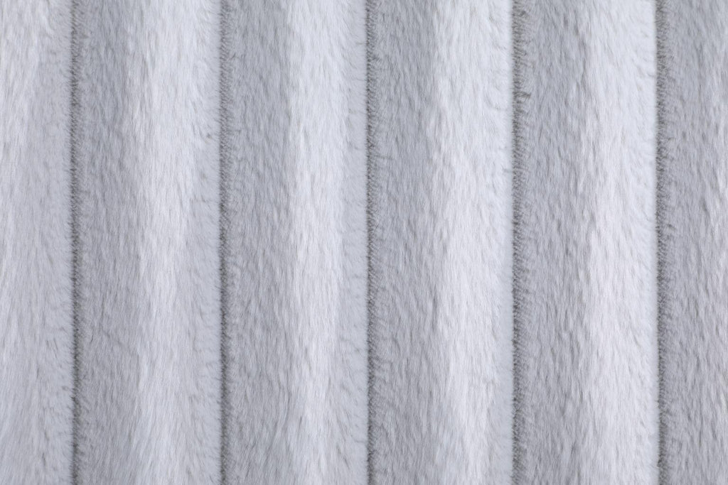 Amira Oyster Living Room Collection